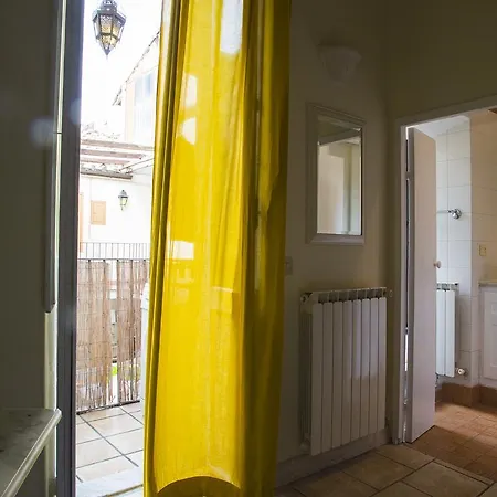 Piazza Farnese Homestay szállás *