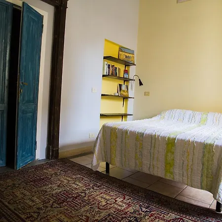 Piazza Farnese Homestay szállás *